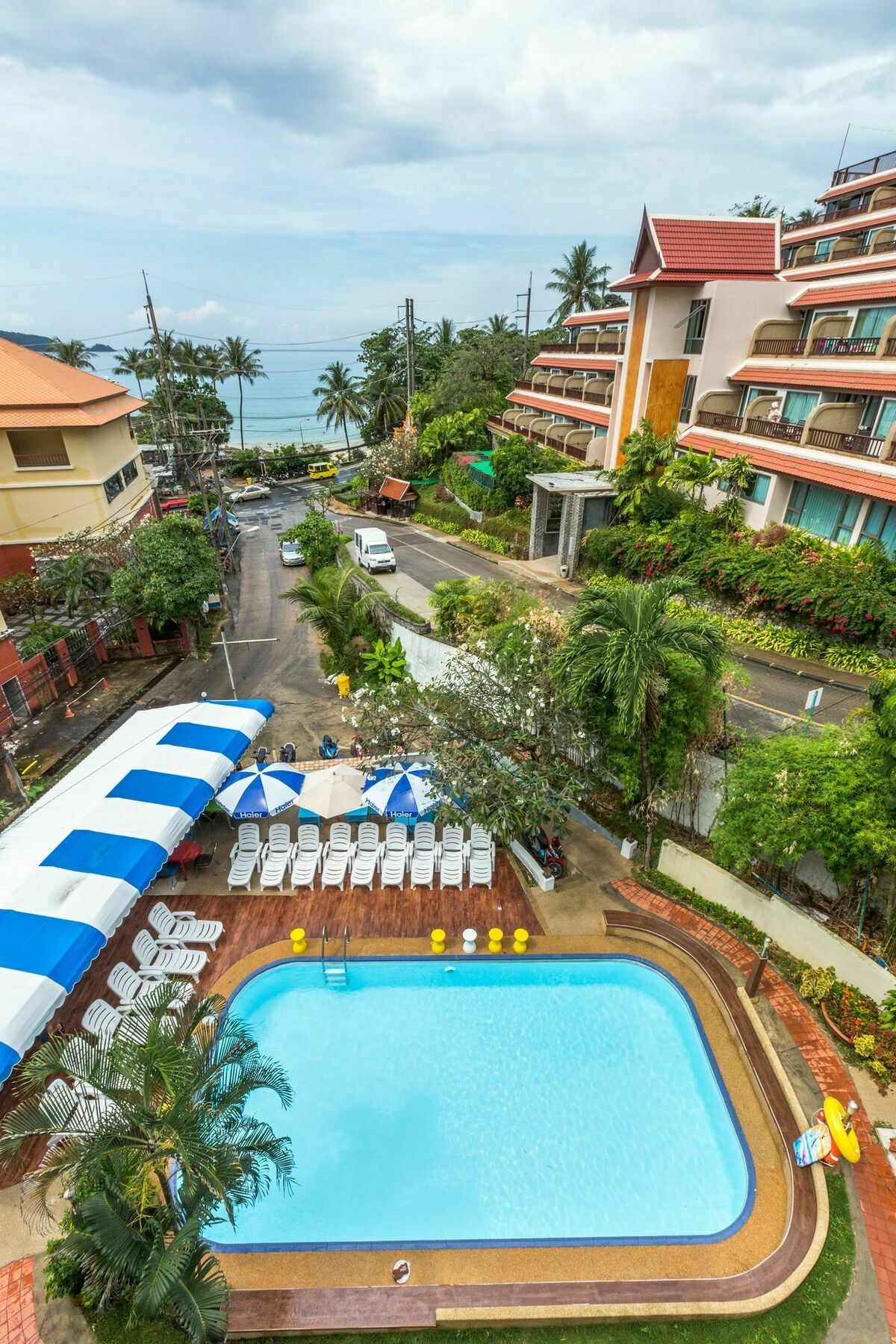 Porterhouse Beach Hotel Patong المظهر الخارجي الصورة